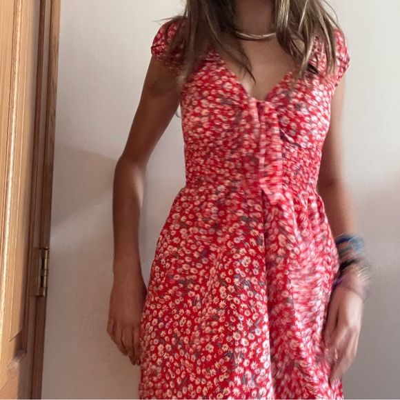 Red floral summer dress - Picture 2 of 4